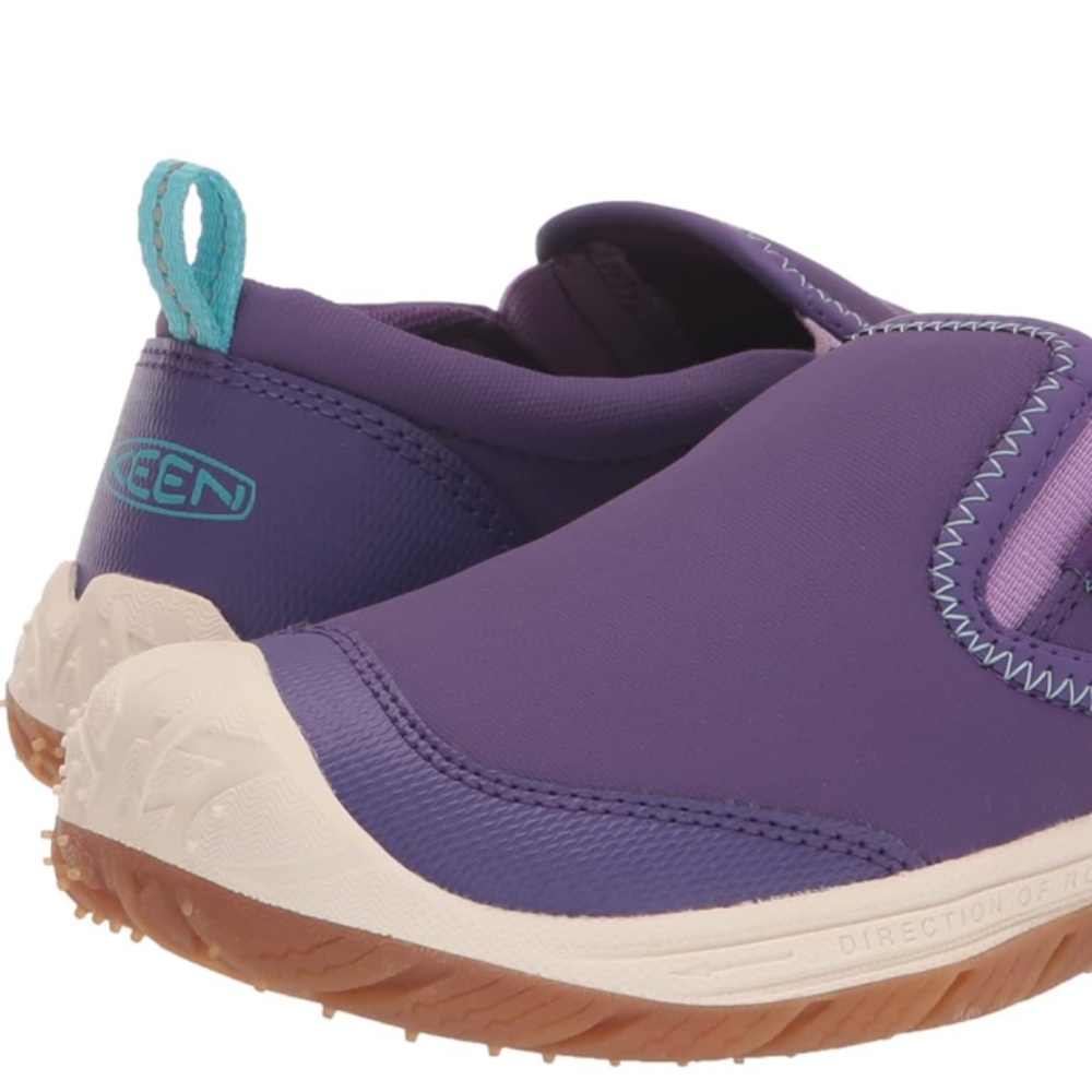 KEEN Child Hound Slip on with Bike Tread Sneaker NEW NEVER WORN